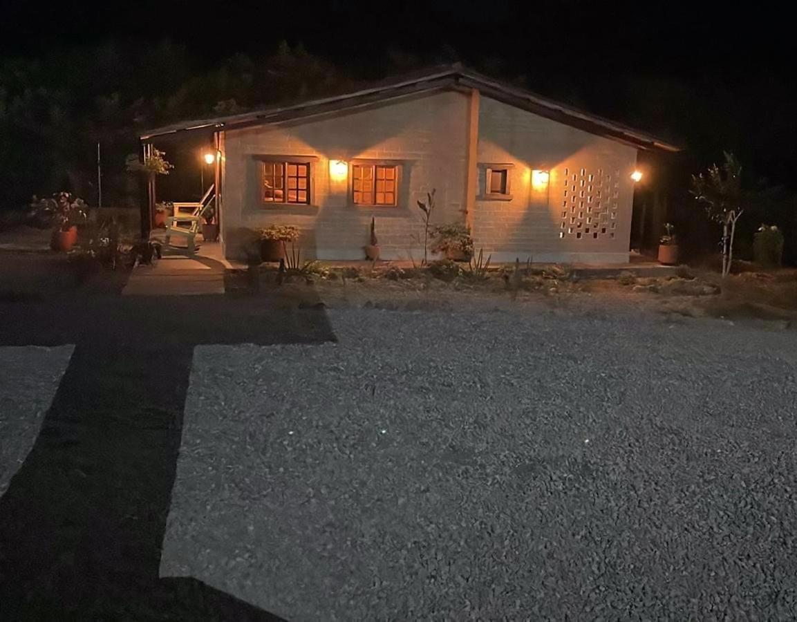 Privada Y Comoda Cabana, Casa Margarita, Villavieja Εξωτερικό φωτογραφία